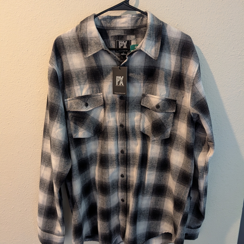 Black and White Plaid Men's Casual Button Down Shirt